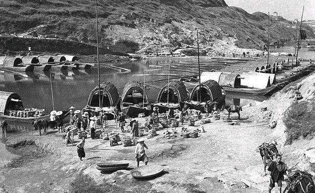 最新?lián)屬忹}現(xiàn)象透視，背后的原因與觀點(diǎn)分析