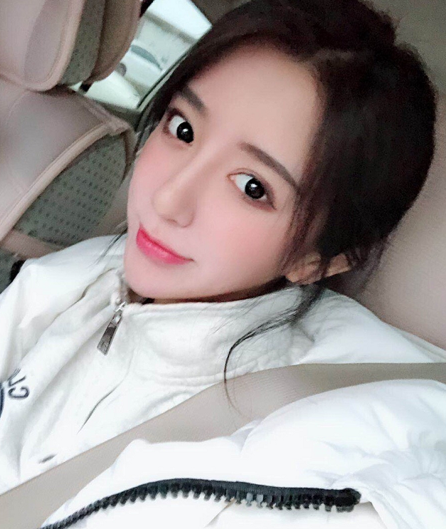 紅人網(wǎng)最新動(dòng)態(tài)，學(xué)習(xí)變化，自信助力夢(mèng)想實(shí)現(xiàn)