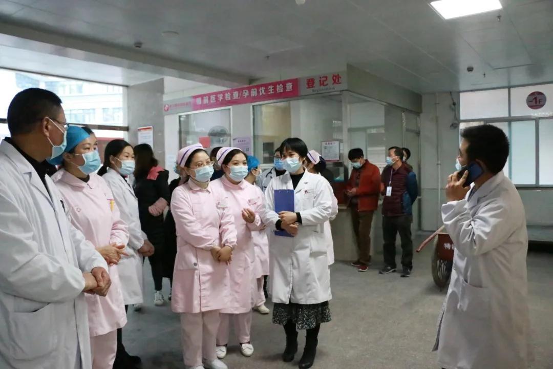 肺炎最新人員動(dòng)態(tài)，變化帶來(lái)力量，學(xué)習(xí)鑄就自信與成就成就之路