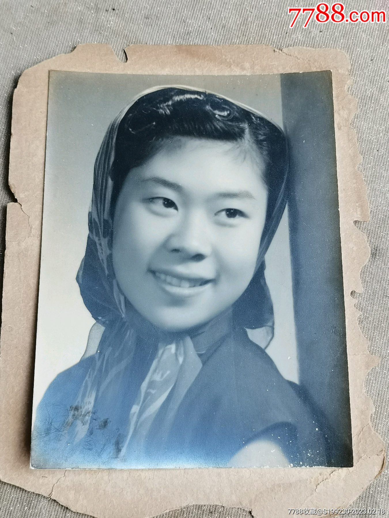 美女老照片的魅力，歷久彌新，時光見證美麗風(fēng)采