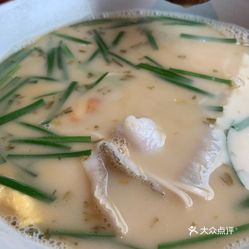 探尋黃魚(yú)最新美食熱門目的地，海鮮美食盛宴等你來(lái)體驗(yàn)！
