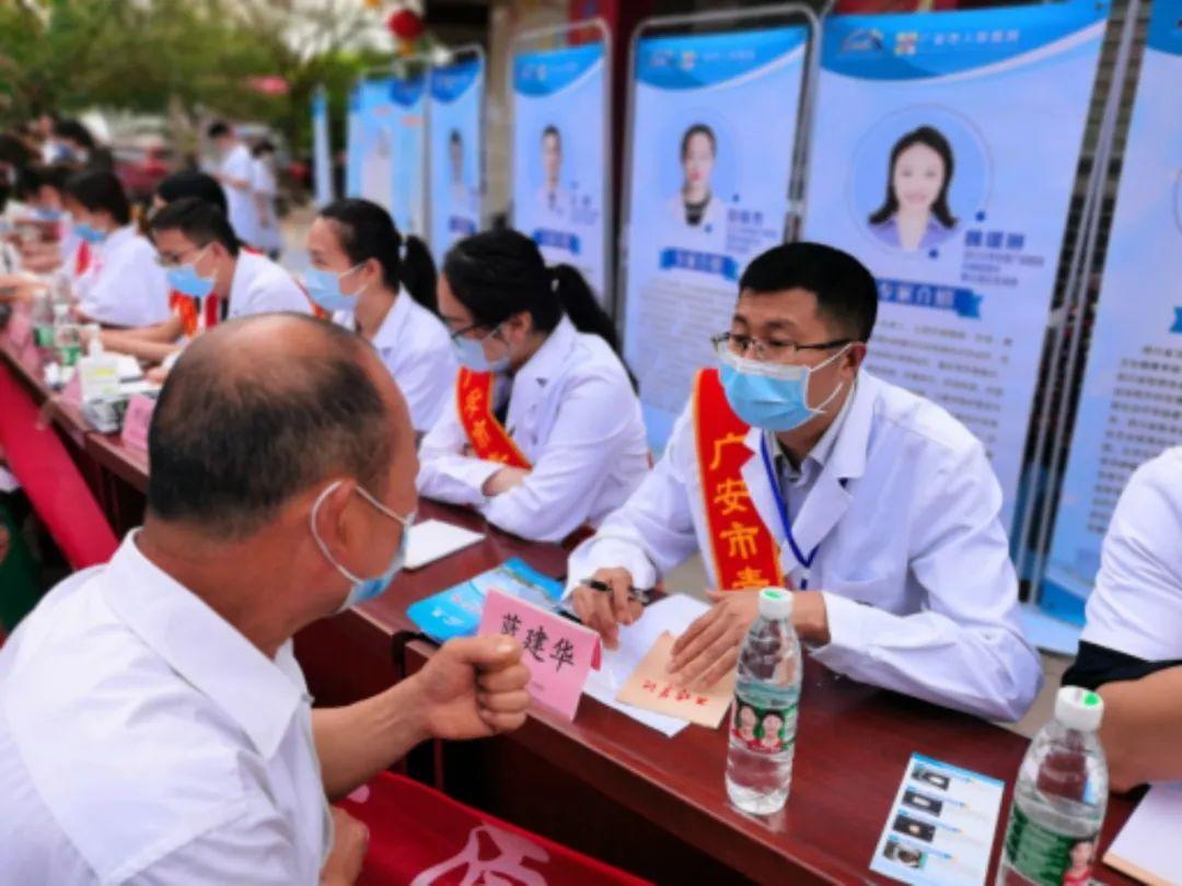 成都華西疫情最新通報(bào)，小巷深處的獨(dú)特風(fēng)味與抗疫進(jìn)展