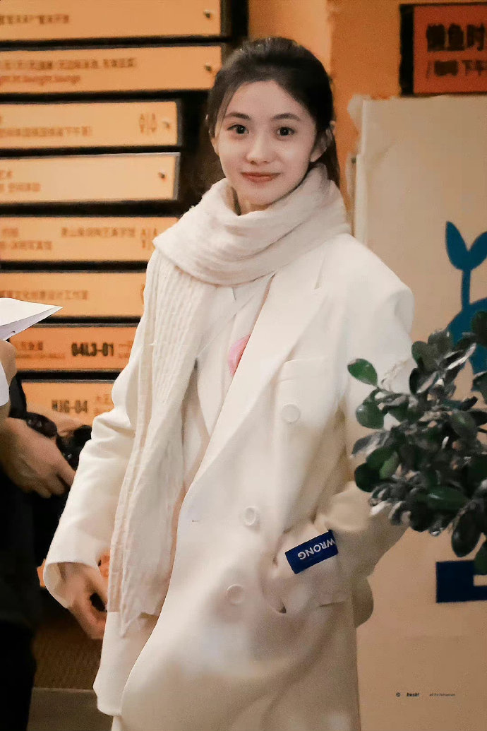 劉浩存最新路透資訊獲取指南，了解劉浩存最新資訊的詳細(xì)步驟與揭秘！