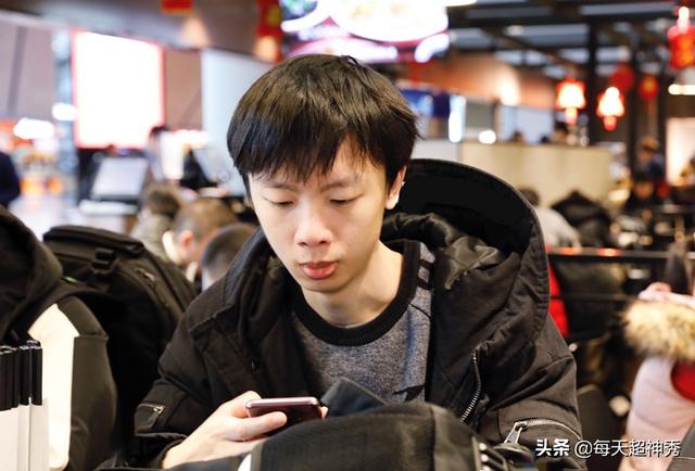 強(qiáng)哥最新版，與自然共舞，探尋內(nèi)心平和之地